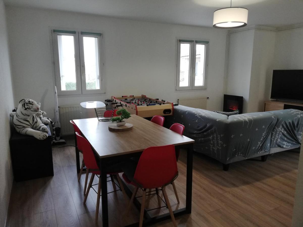 Grand T3 Avec Clim, Parking Et Terrasse Privative - Agen Apartment Екстериор снимка
