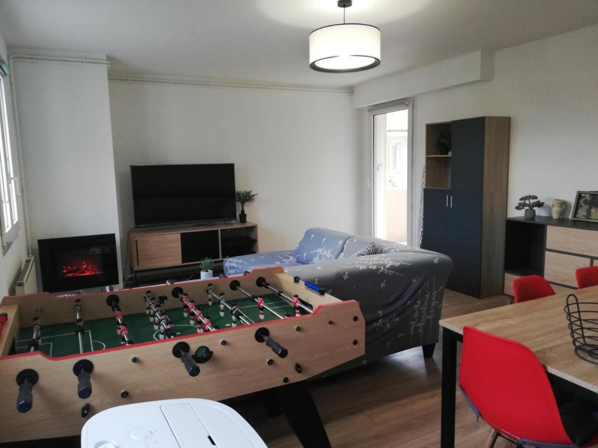Grand T3 Avec Clim, Parking Et Terrasse Privative - Agen Apartment Екстериор снимка