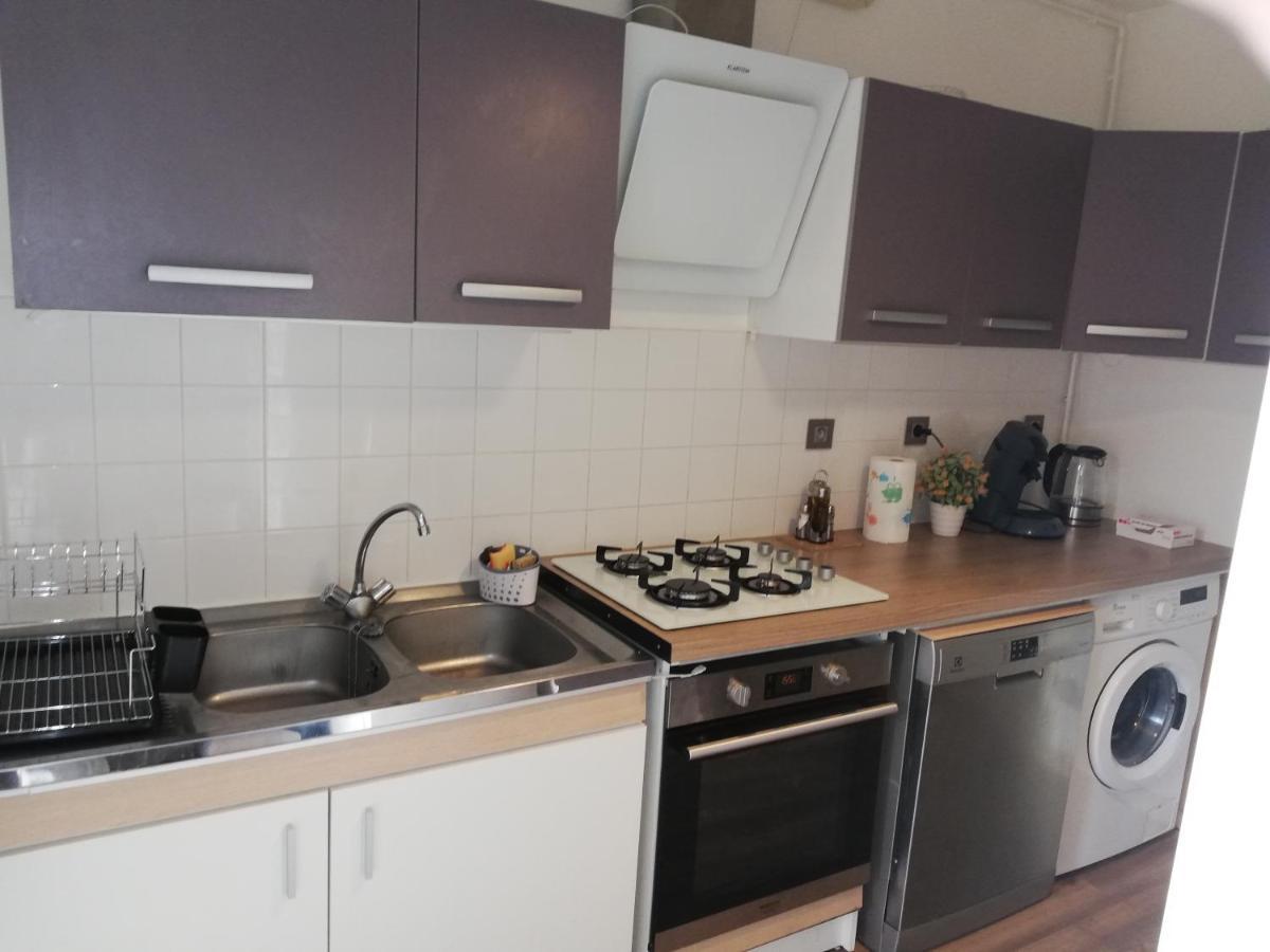 Grand T3 Avec Clim, Parking Et Terrasse Privative - Agen Apartment Екстериор снимка